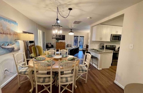 Acworth House | Exceptional Blue Bungalow with Ocean View & Pet-Friendly Stay