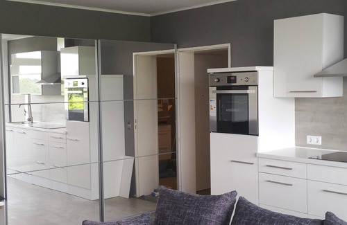 Hochheide Apartment | Stylish Apartment with Pool, WLAN, and Perfect Reviews