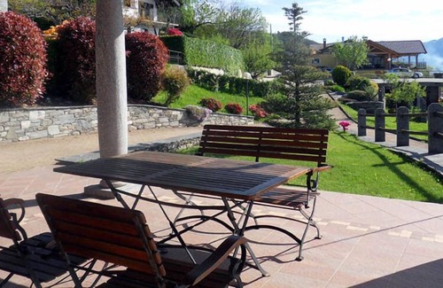 Trarego Viggiona Apartment | Tastefully furnished 2-room apartment with fantastic sea view