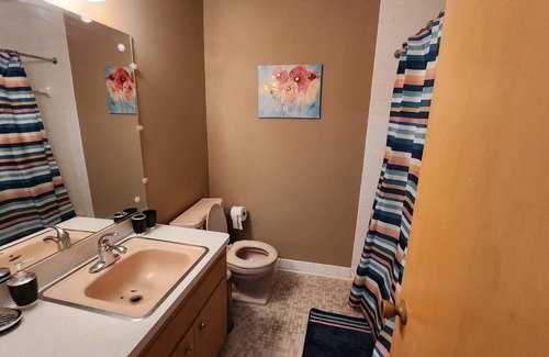 Euclid House | Stylish 3bd Getaway @Euclid - Pet and Child Friendly