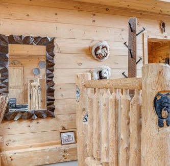 Lake Lure House | Tatanka at LakeLure Rumbling Bald Hot Tub Fire Pit