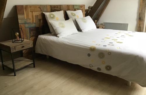 Samer Bed & Breakfast | Experience Tatiana Buirette: Oceanfront Bliss Awaits