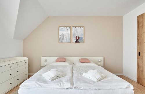 Velka Lomnica Apartment | Guest Favorite: Tatra Green - 4-Star Family-Friendly Stay