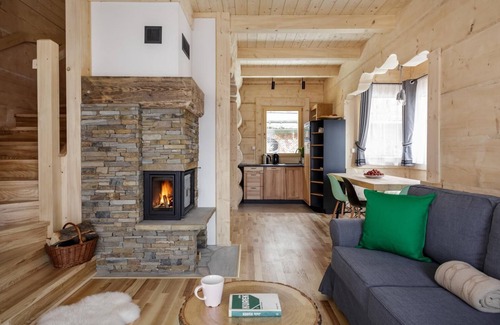 Zakopane House | Experience Tatra Wood House: Pet-Friendly & Family Enjoyment