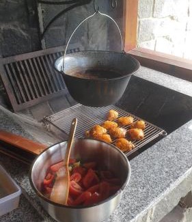 Velky Slavkov Apartment | Pet-Friendly Getaway: TatryHome with 9.6/10 Rating