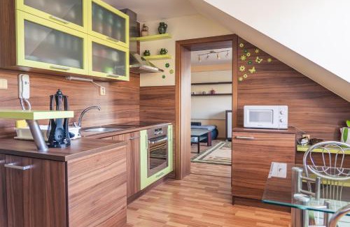 Velky Slavkov Apartment | Exceptional TATRYSTAY Apartment in Horný Slavkov