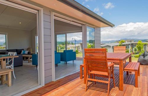Whitianga House | Explore Tattletails Rest - Family-Friendly Whitianga Getaway
