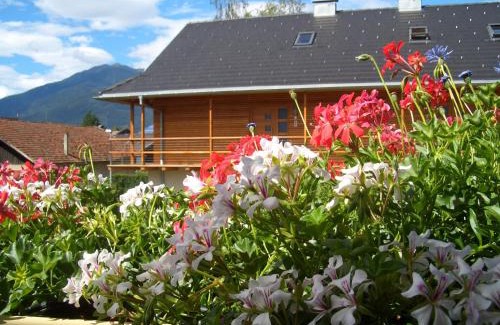 Naz Apartment | Family-Friendly Tauberhof Apartments Rated 9.3/10 by Guests