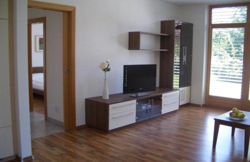Naz Apartment | Family-Friendly Tauberhof Apartments Rated 9.3/10 by Guests