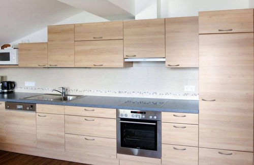 Bramberg am Wildkogel Apartment | Discover Tauernblick: Guest Rated 9.8 with Lake View Spa