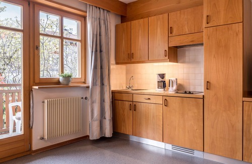 Parcines Apartment | Scenic Taufner Apartment B 102 with Garden & Mountain View