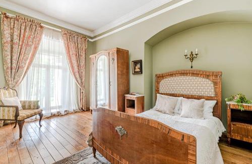 Taujenai Apartment | Relax at Taujėnų dvaro svečių namai with Ocean Views