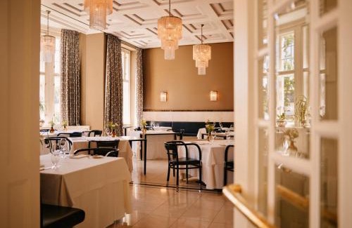 Zeltweg Hotel | Top-Rated Hotel Steirerschlössl with Hot Tub & Pet Friendly