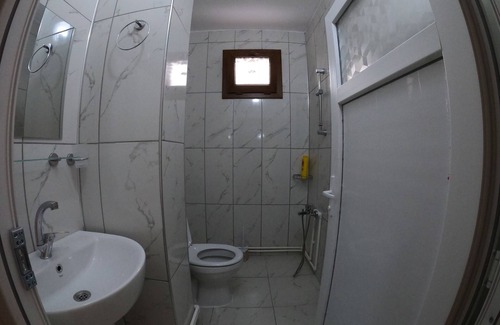 Camardı House | Top-Rated Taurus Guest House with Hot Tub & Breakfast