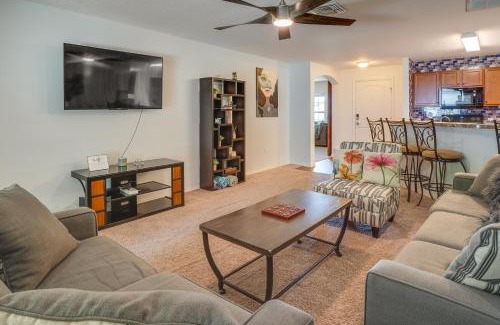 Tavares House | Pet-Friendly Tavares Retreat with Private Yard & Patio