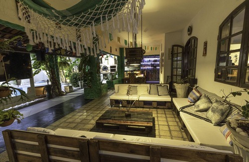 Janga Hotel | Discover Taverna do Paraíso: Guest Rated 9.8 with Pool & Dining