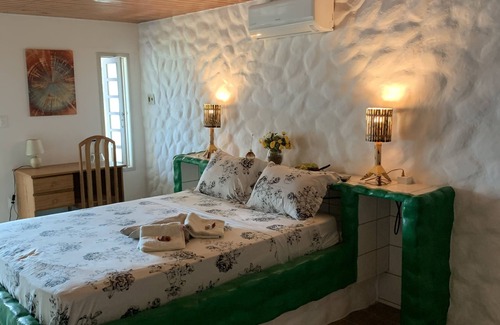 Janga Hotel | Discover Taverna do Paraíso: Guest Rated 9.8 with Pool & Dining