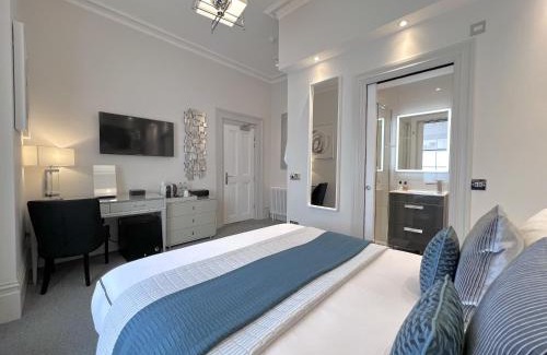 Tavistock Hotel | Discover Tavistock House Hotel: 4-Star Guest Favorite
