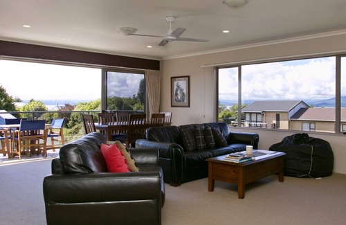 Kuratau House | Tawiri Treasure - Kuratau Holiday Home