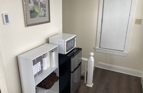 Lewisburg House | Eco-Friendly Comfort at Tawsty Flower - Haines Suites