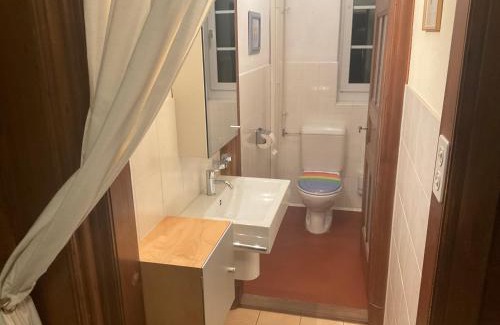 Elgg House | Family-Friendly Stay at the Taylor Swift Hotel