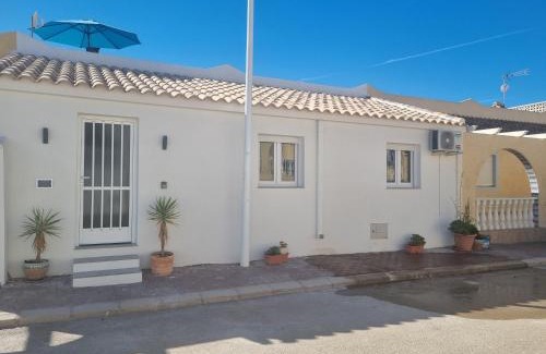 Mazarron Apartment | Family-Friendly Taylors Camposol Apartment with Pool Access