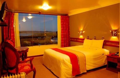 Chucuito Hotel | Relax at Taypikala Lago: Family-Friendly with Private Pool