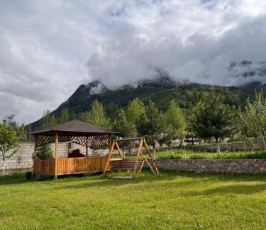 Kegeti House | Top-Rated Tazabek Guest House with Family-Friendly Amenities