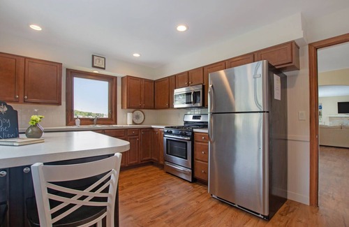 Macatawa House | Experience Tazelaar Cottage Near Holland and Saugatuck