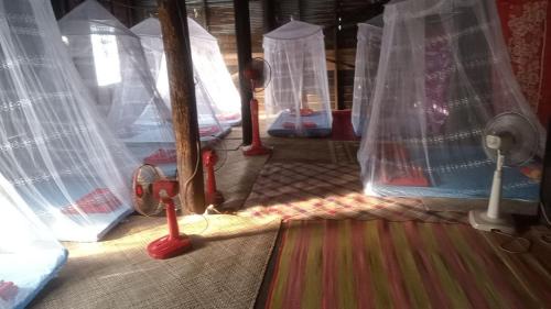 Banteay Srei House | Cozy Tbeng Community Homestay: Pet and Child Friendly