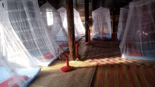 Banteay Srei House | Cozy Tbeng Community Homestay: Pet and Child Friendly