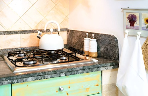Trastevere Apartment | Your Ideal Getaway: TBN - A Home Away from Home