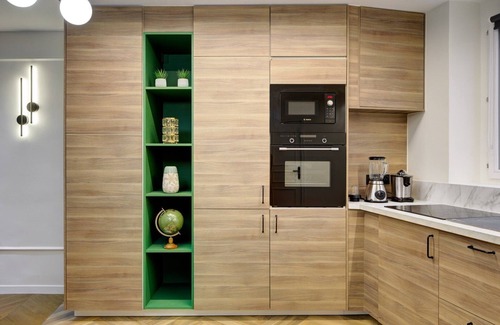 Quartier du Pont-de-Flandre Apartment | TBS 122 - Apartment with contemporary flair