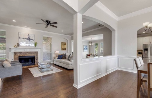 McKinney House | Discover a 4BR Family Home in McKinney - Guest Rated 10/10