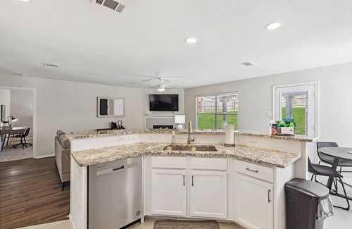 Sachse House | Pet-Friendly 4BR/2BA Home in Sachse - Ideal for Families