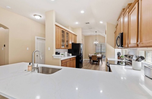 McKinney House | Inviting 4BR Home in McKinney - Perfect for Families & Pets