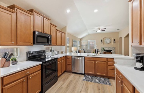 McKinney House | Inviting 4BR Home in McKinney - Perfect for Families & Pets