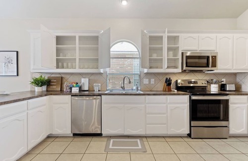 Keller House | Family-Friendly 4BR Home in Fort Worth with Great Amenities