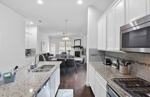 Little Elm House | Spacious 4BR Home in Little Elm - Perfect for Families & Pets