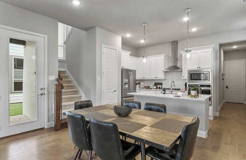 Frisco House | Ideal 4BR Home in Frisco - Pet & Child Friendly Retreat