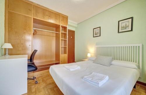 Echavacoiz Apartment | Family-Friendly Stay at Te Adoro 11 by Clabao
