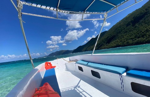 Centro Boat Rental | Discover Beautiful Beaches in Our Family-Friendly Hotel