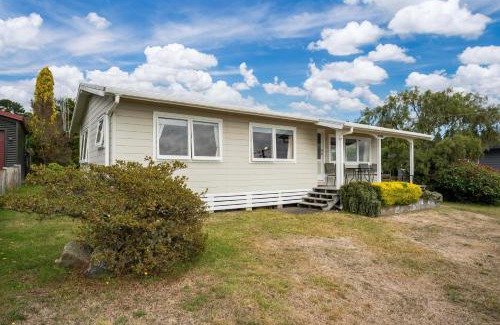 Waitetoko House | Family-Friendly Retreat at Te Moe - Lake Taupo Holiday Home