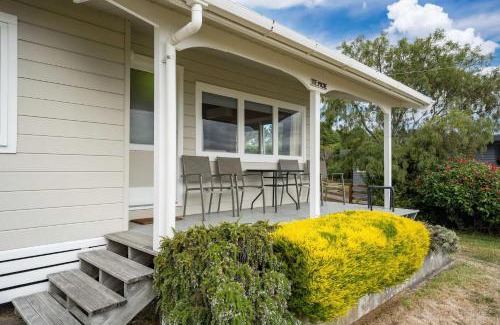 Waitetoko House | Family-Friendly Retreat at Te Moe - Lake Taupo Holiday Home