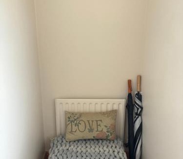 Ardara House | Family-Friendly Retreat at Teach Elle Cottage F94V2W2