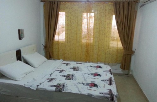 Patara Bed & Breakfast | Comfortable Stay at Teacher Pension & Apart with Pool Access