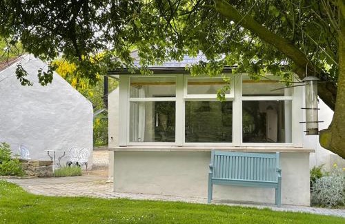 Downpatrick House | Pet-Friendly Retreat at Teal Cottage, Killyleagh