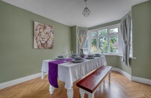 Seisdon House | Ideal Team Accommodation Near City Centre in Birmingham