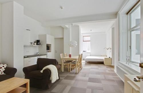 Horsens Hotel | Teaterhotellet: Oceanfront Retreat with Top Amenities