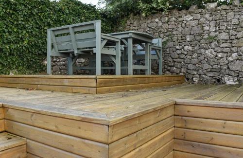 Arnside House | Pet-Friendly Retreat at Teds Place - Rated 9/10 by Guests